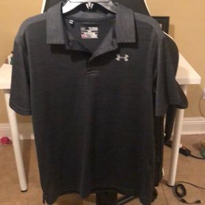 UA Loose fit heat gear